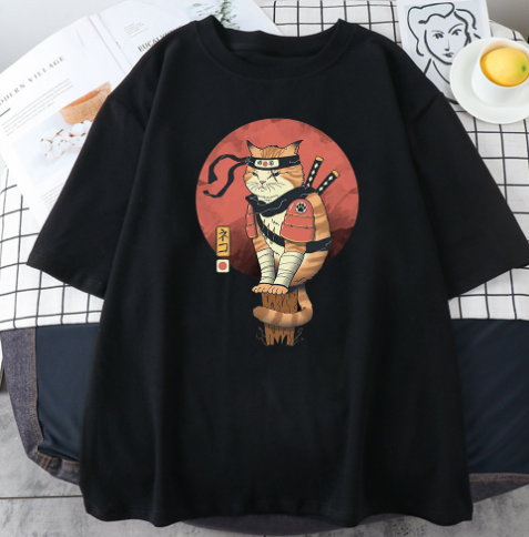 Camiseta Oversized Gato Samurai
