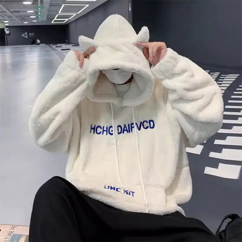 Hoodie Pelúcia Oversized com Orelhas
