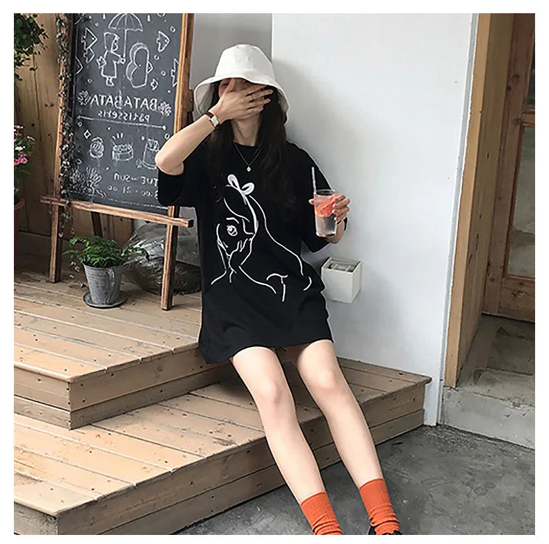 Camiseta Oversized Estampa Artística