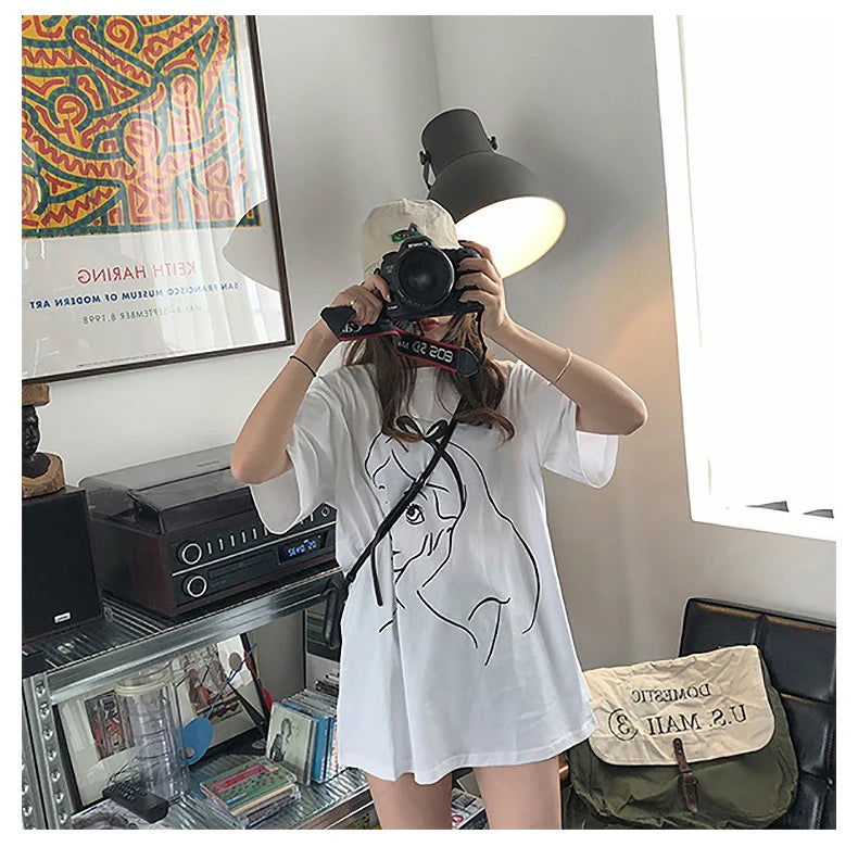 Camiseta Oversized Estampa Artística